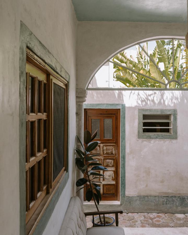 Casa Mezcla - Bed & Breakfast Мерида Экстерьер фото
